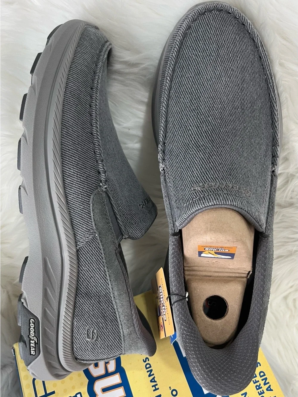 Skechers‎ Men's Gray Slip-On Memory Foam Casual Loafers